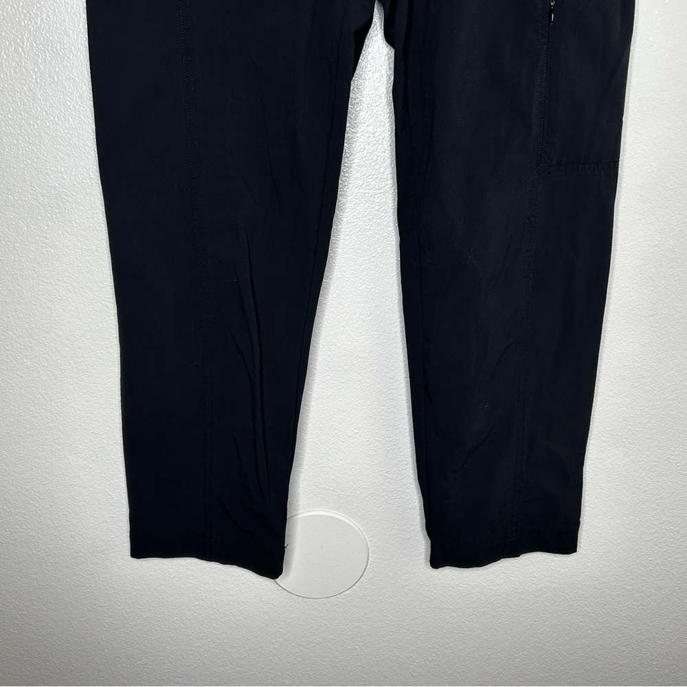 Athleta Womens Black Outdoor Casual Cargo Pants Elastic Waist Size 12 - Picture 4 of 9